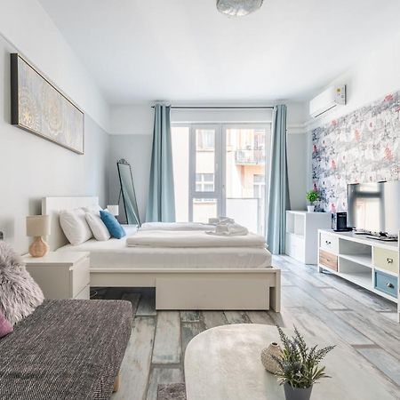 Blue Sky Apartment Budapest Exterior photo